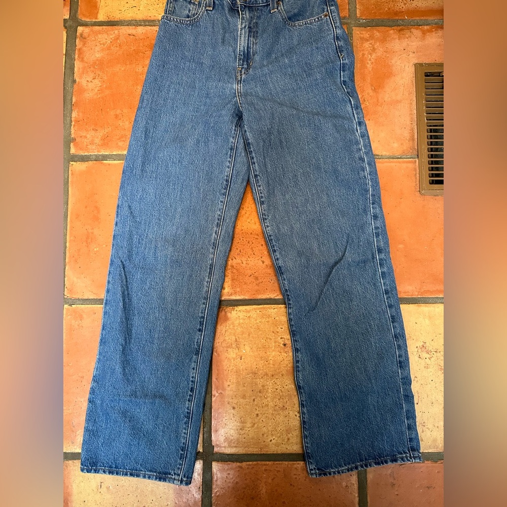 Levi’s | 25